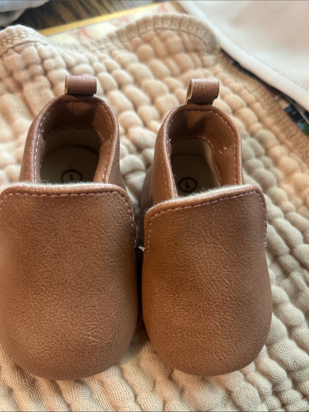 Sweet Swag size 1 Brown vegan Leather Slip-On Shoes NEW! Lines with cotton